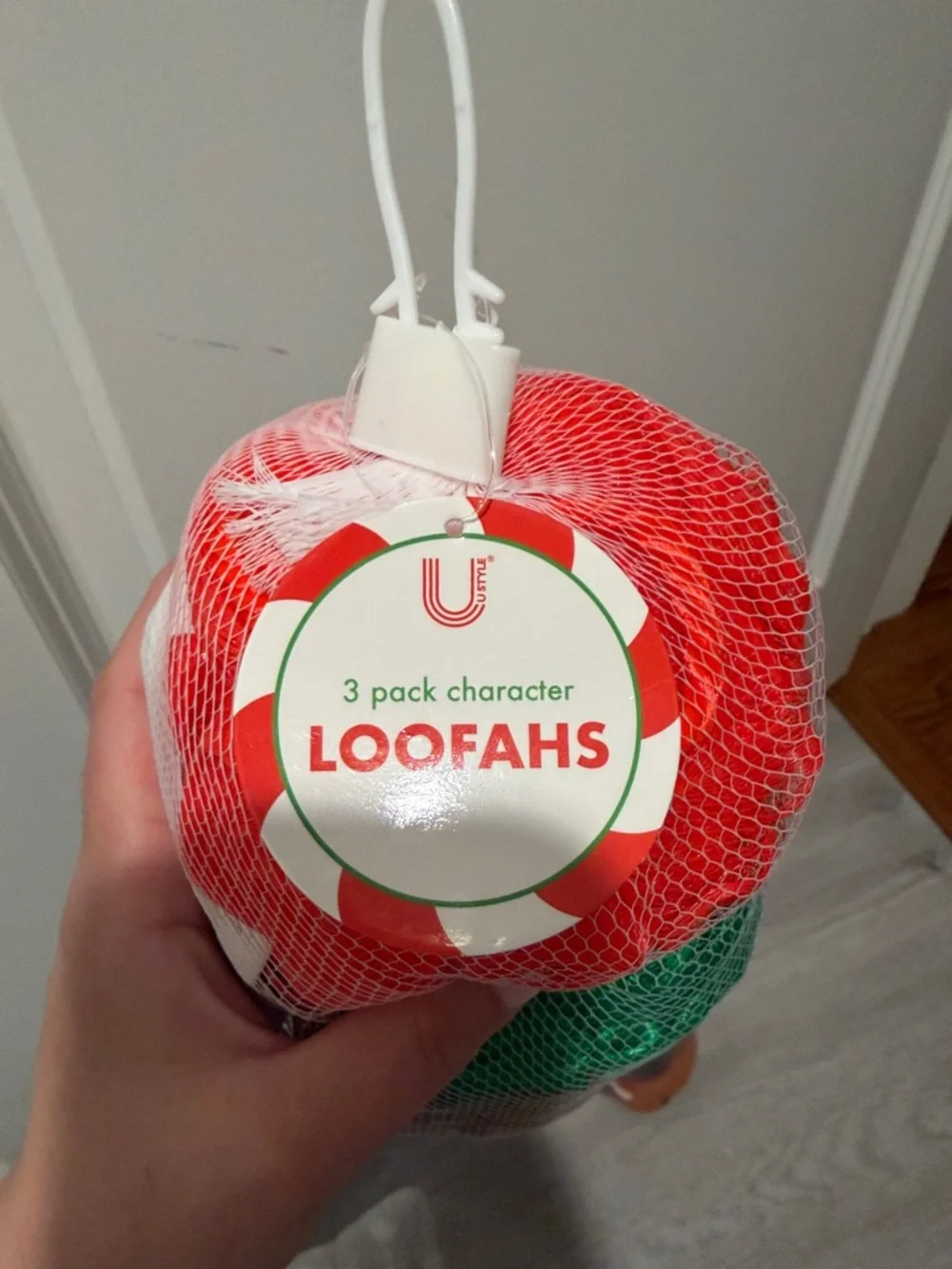 Plush Holiday Loofahs — Santa, Christmas Tree & Reindeer (Set of 2) NWT 🎅🏼🎄